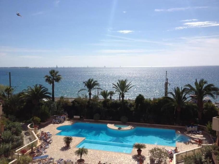 Bord De Mer, Terrasse, Tout A Pieds Cannes Zewnętrze zdjęcie